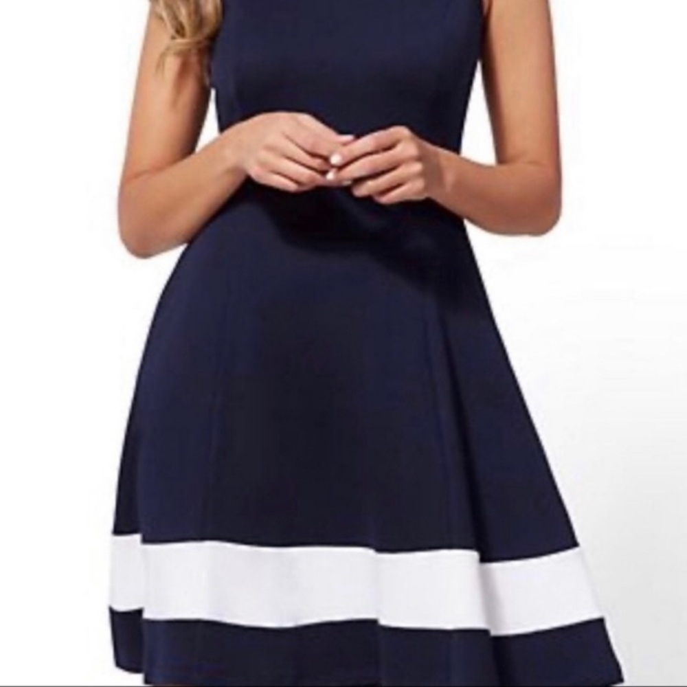 NY&C colorblock fit & flare dress with pockets!